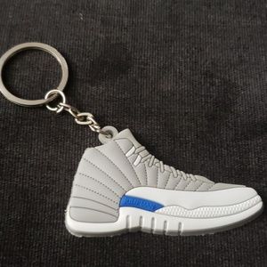 🔥 Jordan 12's (grey/wht w Blu strip) Keychain 🔥